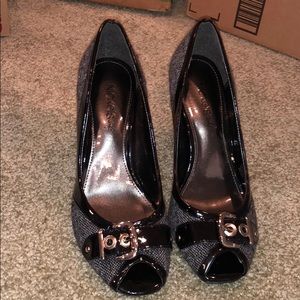 Practically new black & grey heels